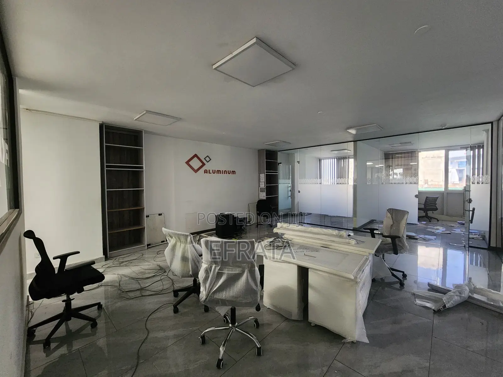 350 SQM Office for Rent – Bole Main Road | 350 ካሬ ቢሮ በቦሌ