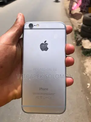 Apple iPhone 6 16 GB Gray