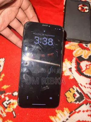 Apple iPhone X 64 GB Black