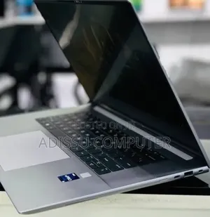 New Laptop HP ZBook Fury 16 G9 16GB Intel Core i9 SSD 512GB