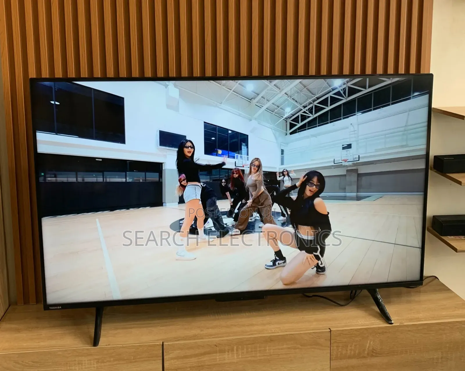 Toshiba 50"inch Smart Vidaa TV