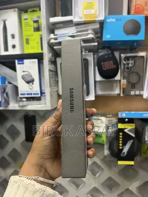 New Samsung Galaxy S26 Ultra 5G 256 GB Bronze