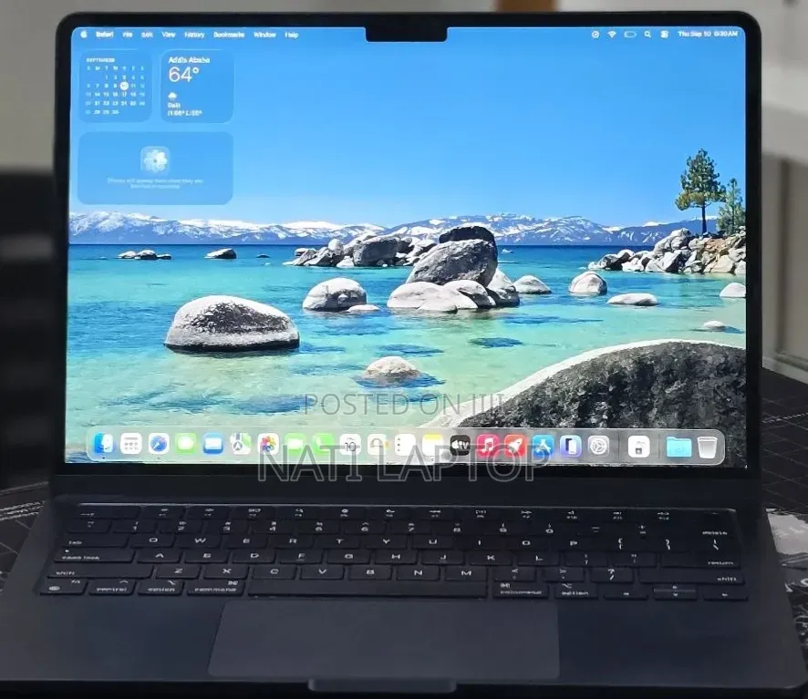 New Laptop Apple MacBook Air 2022 M2 16GB Apple M2 SSD 256GB