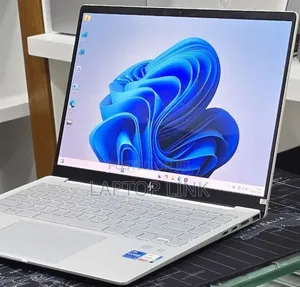 New Laptop HP Pavilion 14 16GB Intel Core i5 SSD 1T