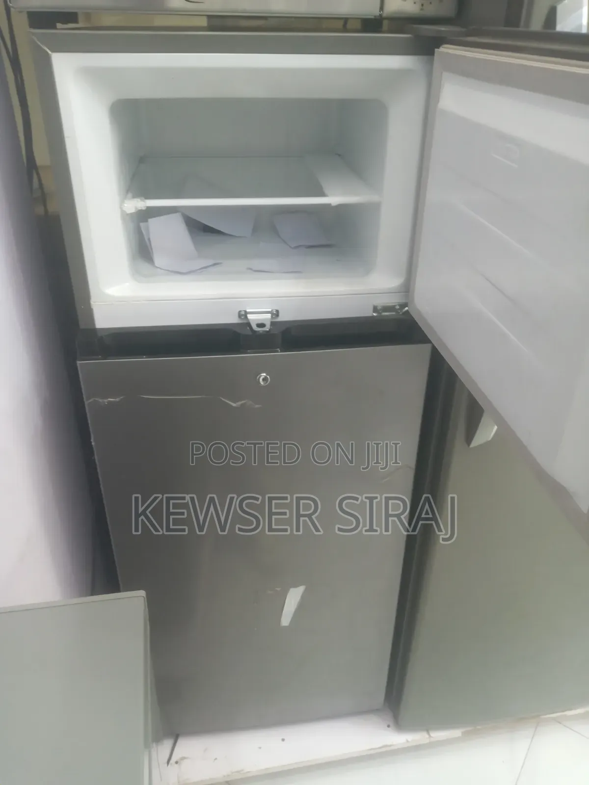 Hisense 270liter Refrigerator