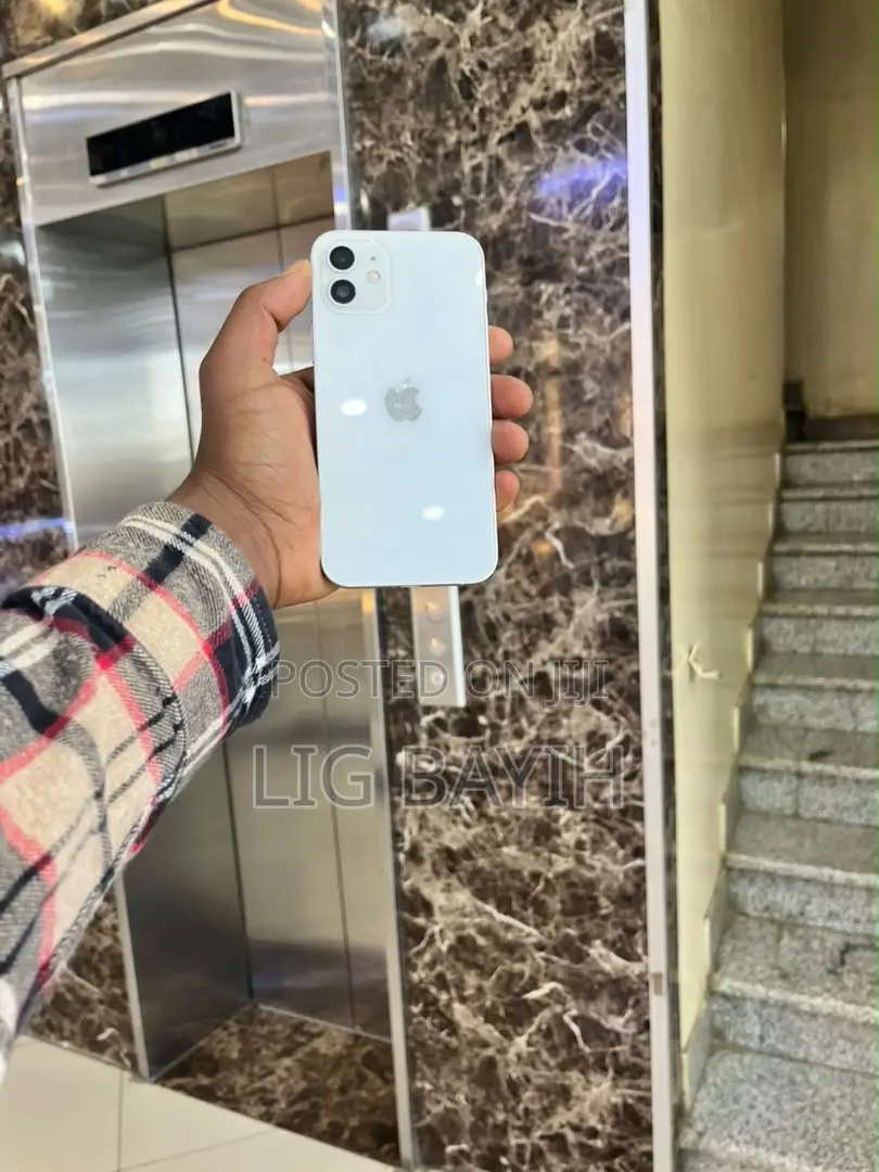 Apple iPhone 12 128 GB White