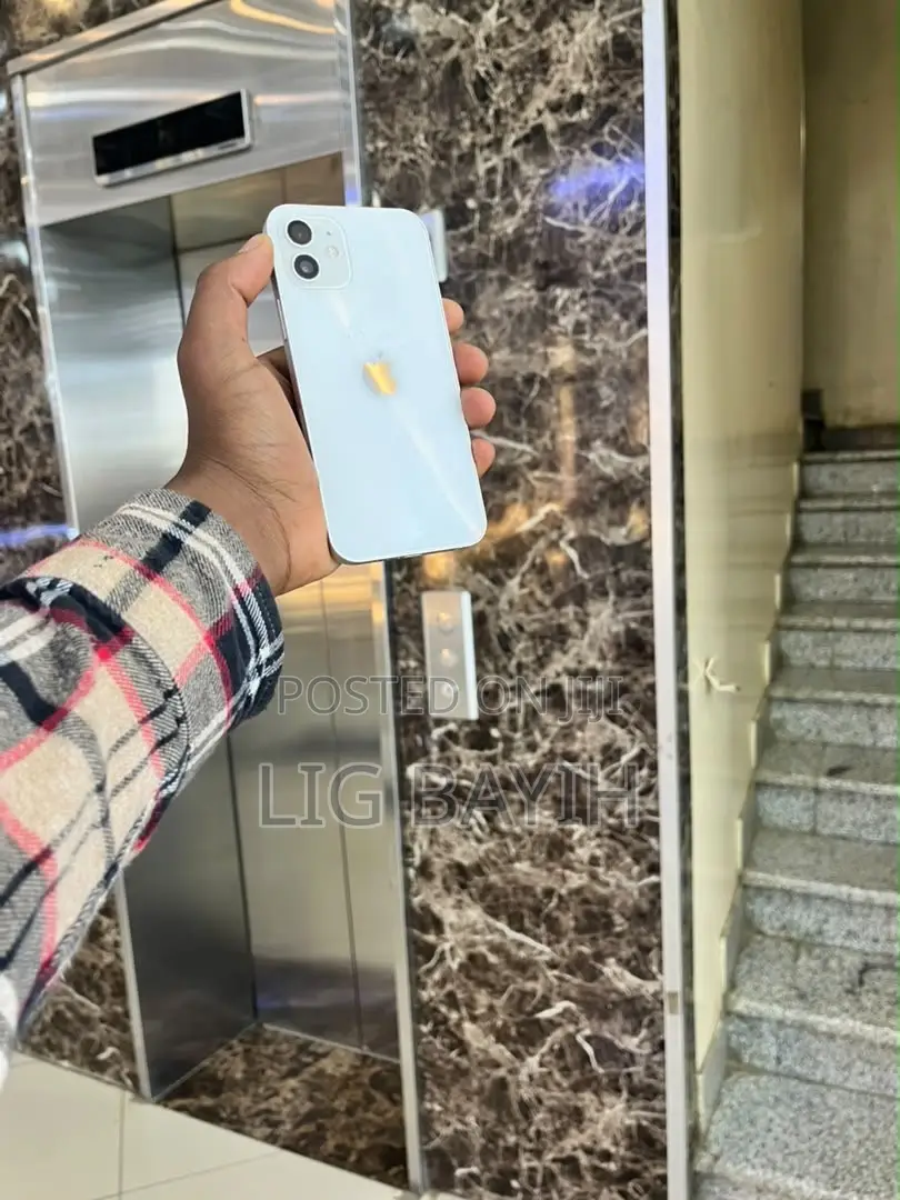 Apple iPhone 12 128 GB White