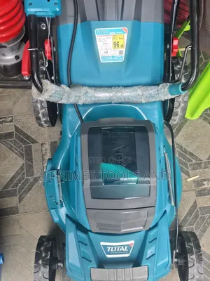 Battery Grass Trimmer – Cordless Power!