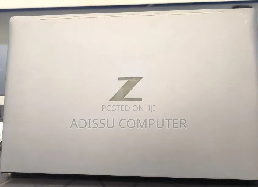 New Laptop HP ZBook 15 16GB Intel Core i7 SSD 512GB