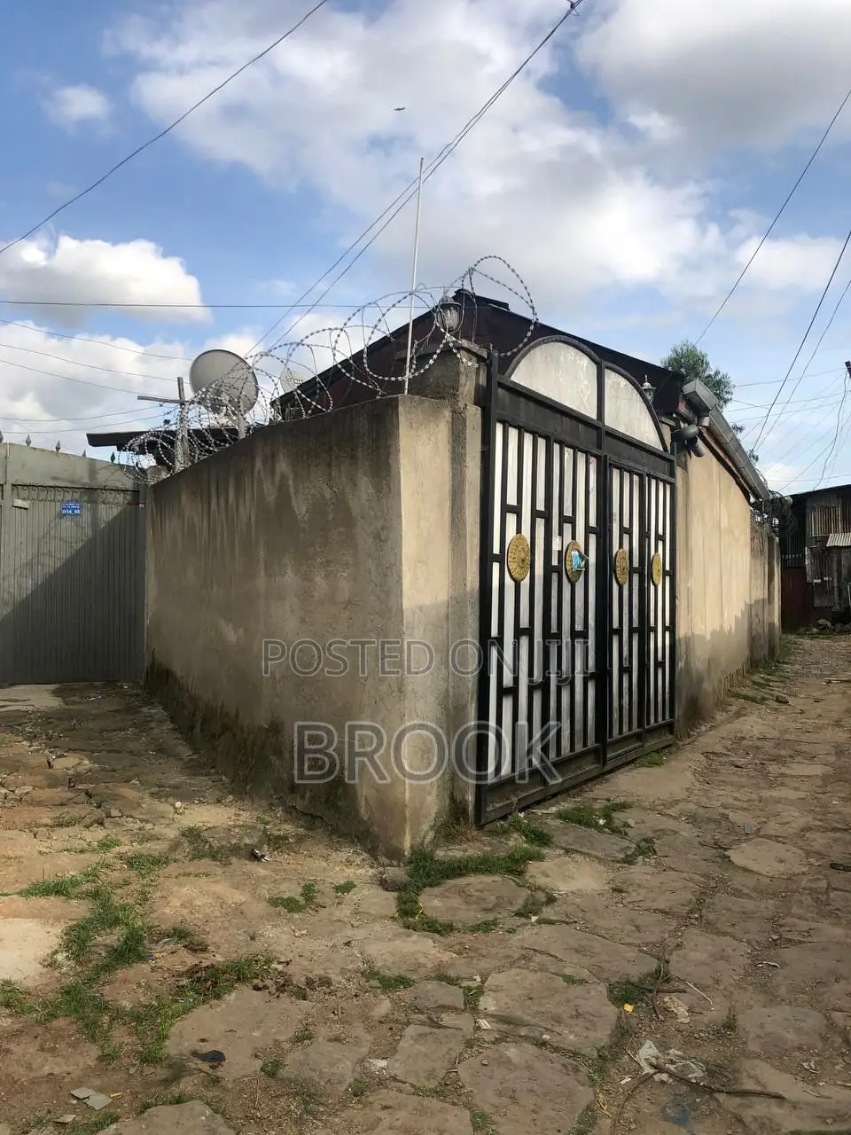 2bdrm House in Arada for sale
