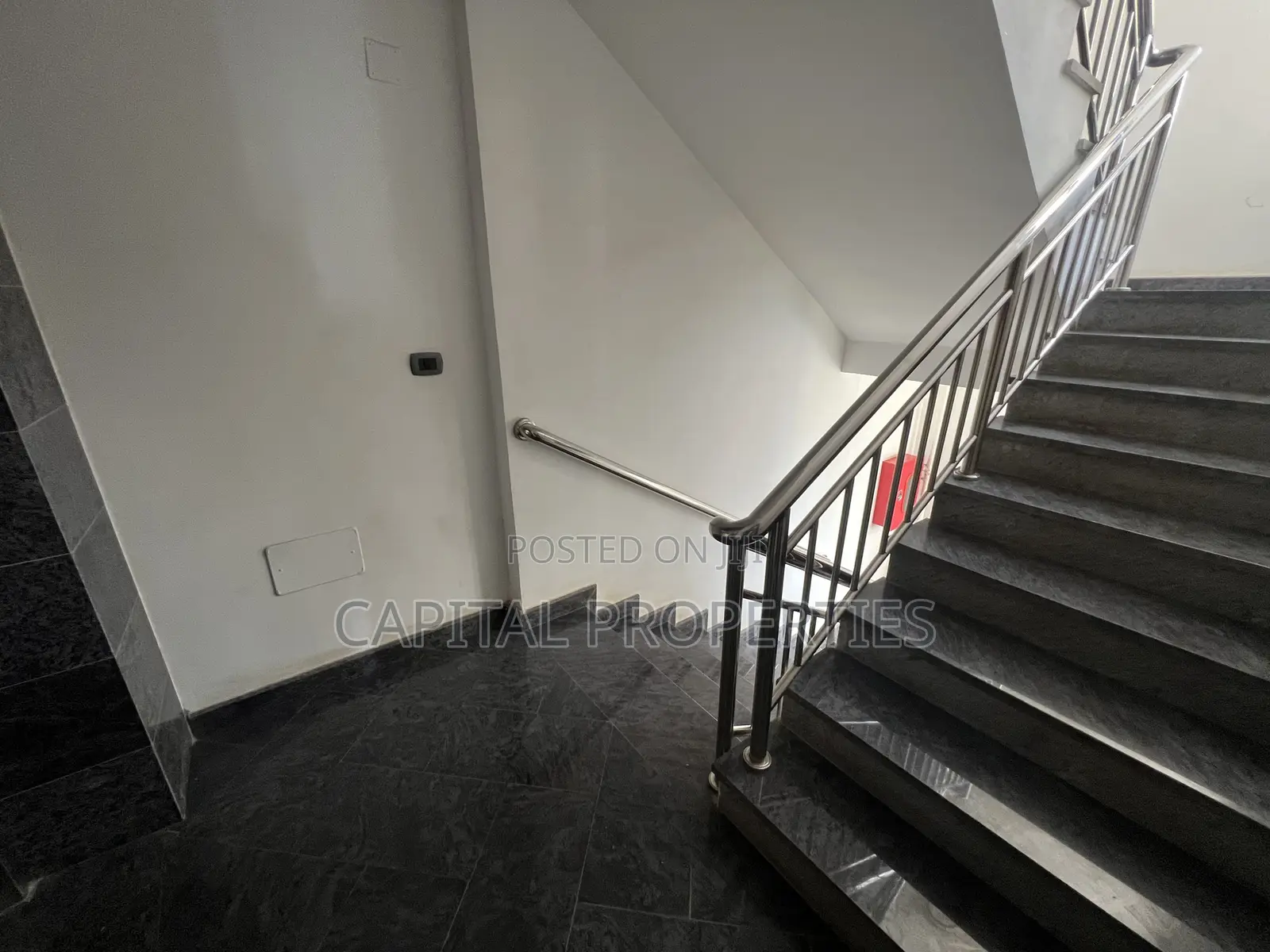 3bdrm Apartment in Bole for rent