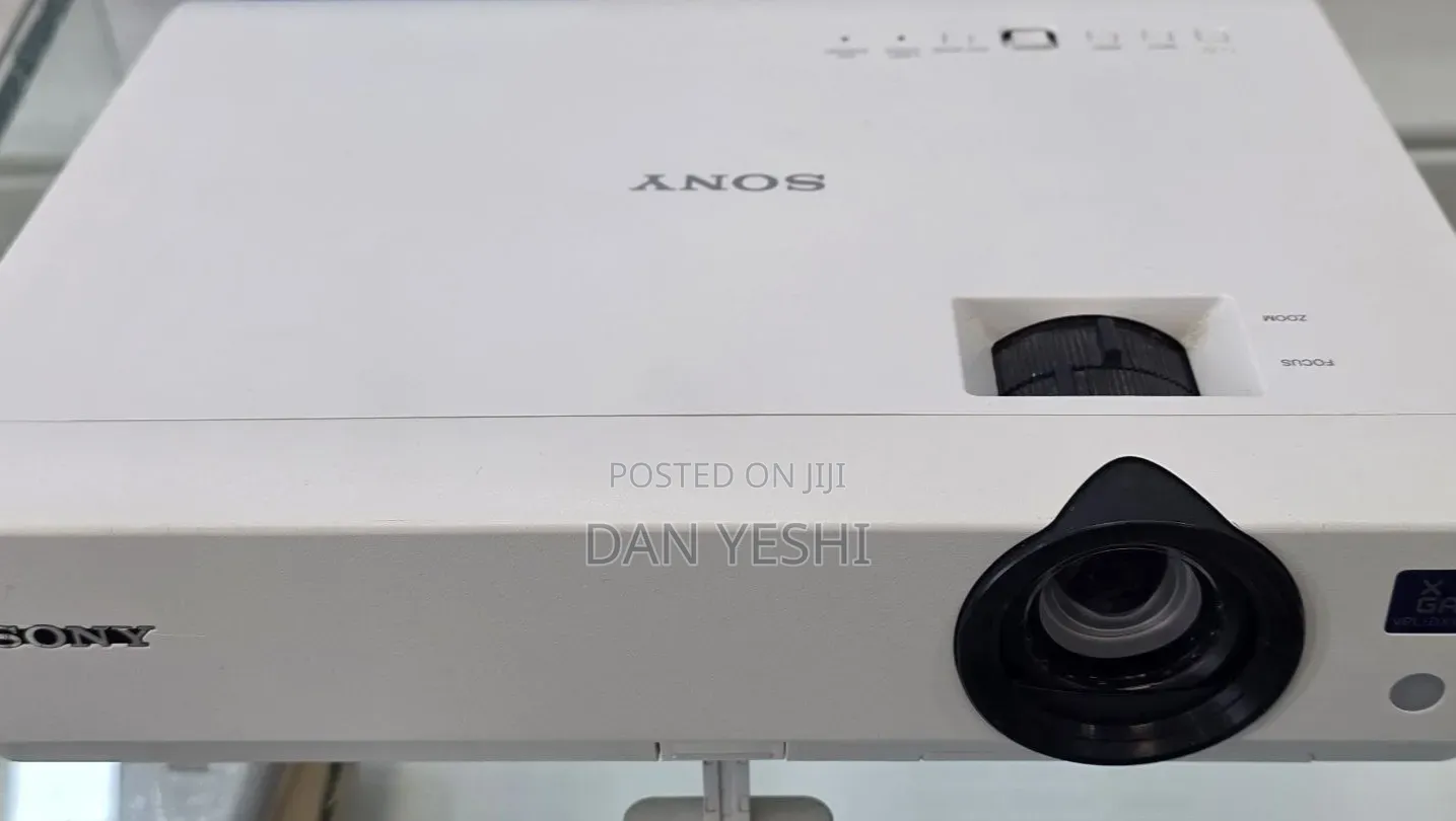 sony Projector
model Name VPL-Dx102