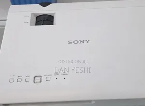 sony Projector
model Name VPL-Dx102