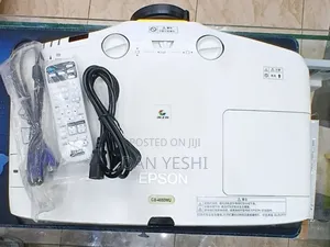 Epson EB-4850WU 3LCD Full HD Professional Cinema Pro