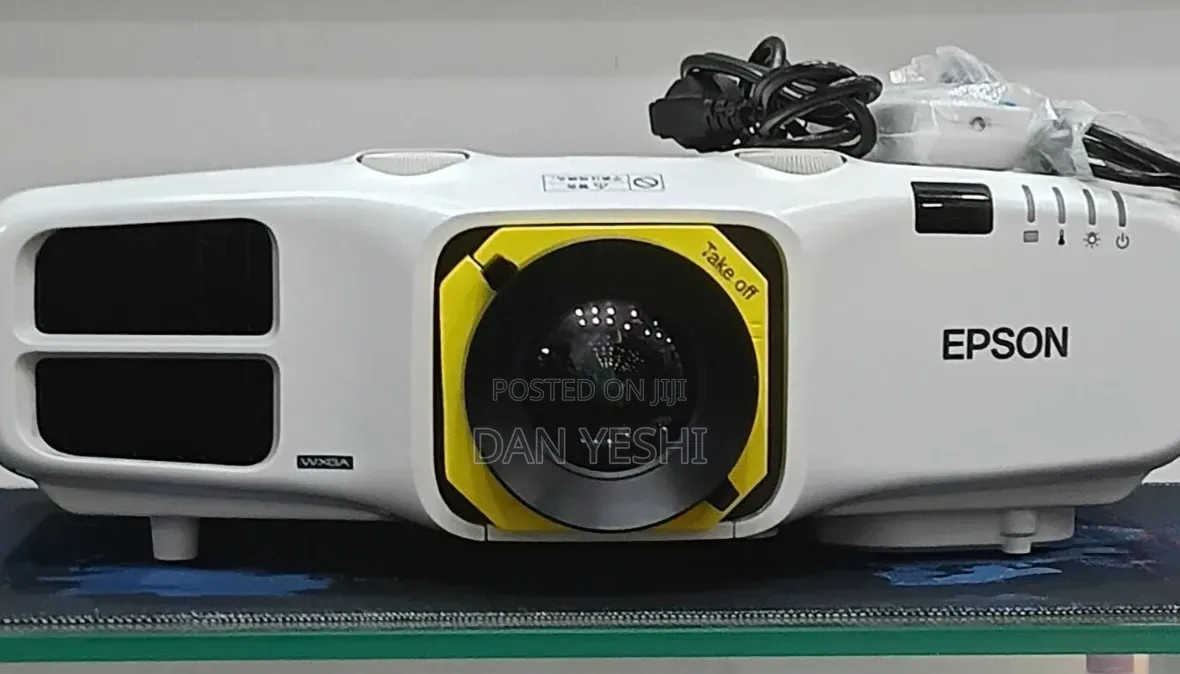 Epson EB-4850WU 3LCD Full HD Professional Cinema Pro
