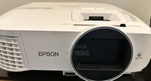 Epson EH-TW5700 Is a Full HD 1080p Home Ci