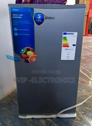 Midea Mini Refrigerator Compact Single-Door 142 5-Year Warranty