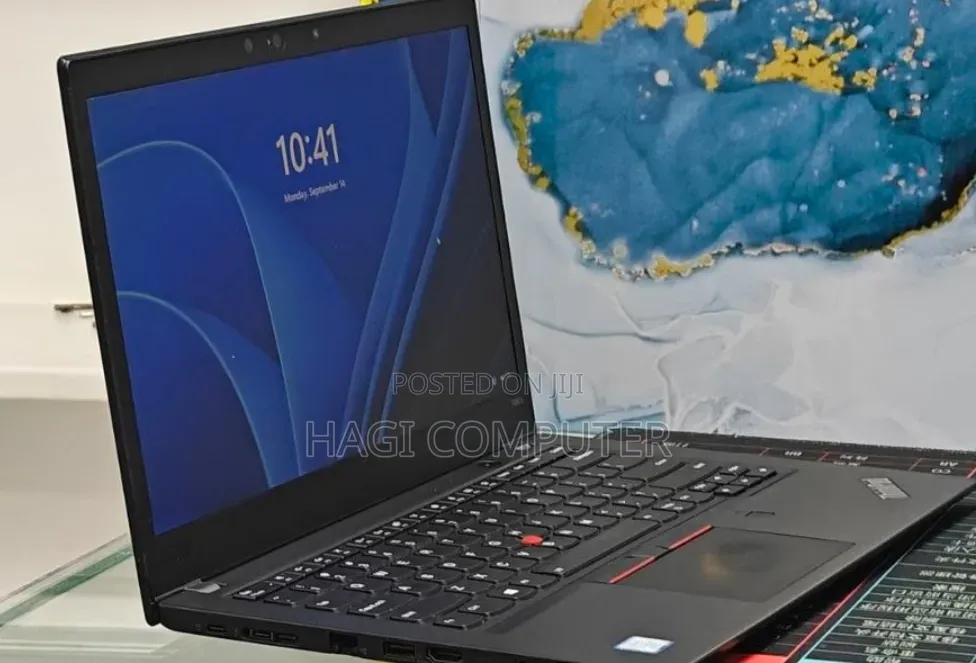 New Laptop Lenovo ThinkPad T480s 8GB Intel Core i7 SSD 256GB