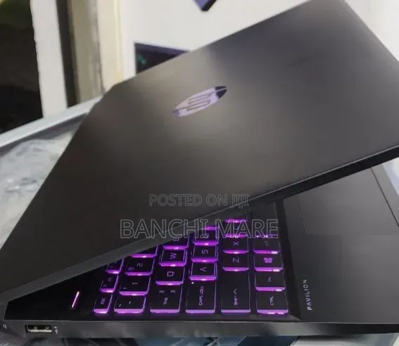 New Laptop HP Pavilion 14 16GB AMD Ryzen 7 SSD 1T