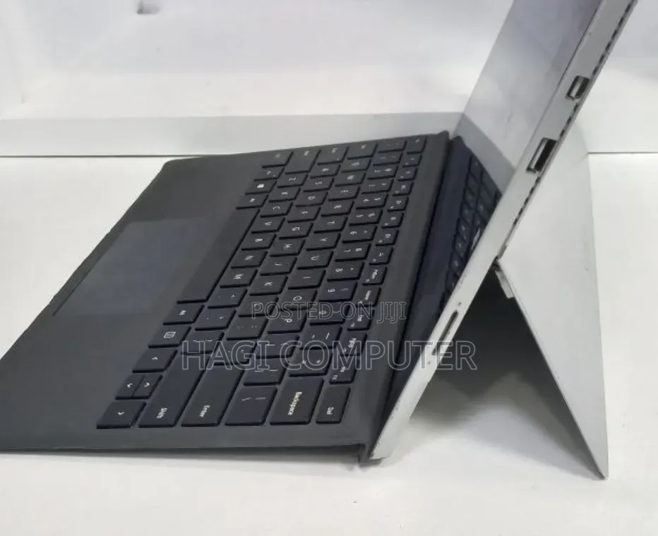 New Laptop Microsoft Surface Pro 3 8GB Intel Core i7 SSD 256GB