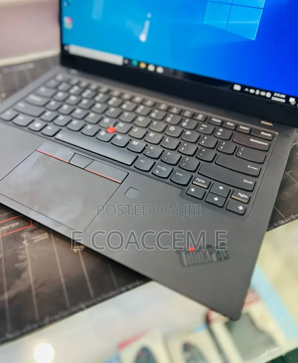 New Laptop Lenovo 16GB Intel Core i7 SSD 512GB