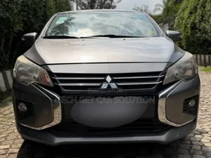 Mitsubishi Attrage 2022 Gray