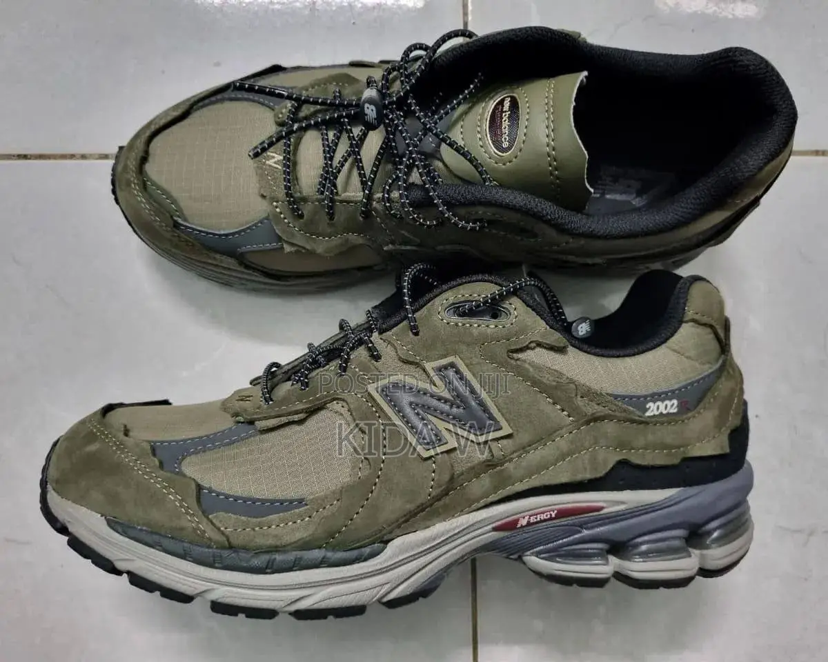 New Balance 2002