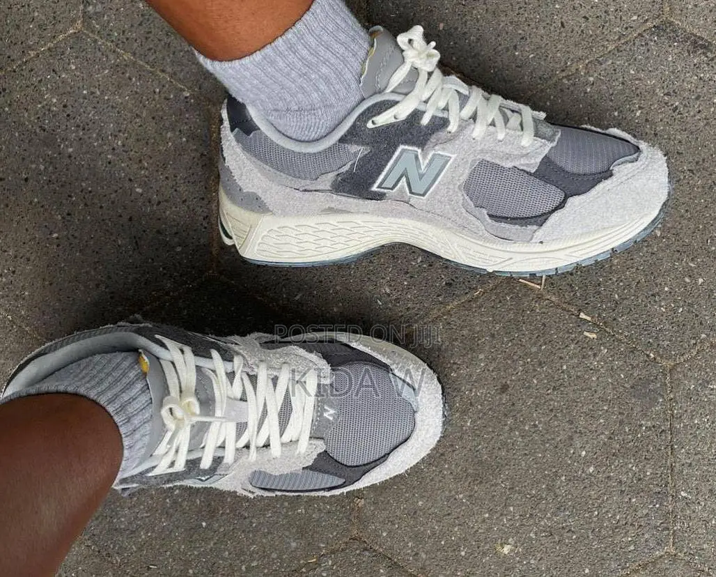 New Balance 2002