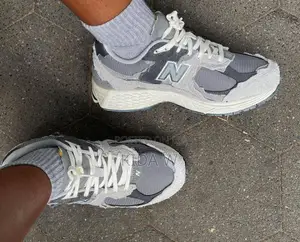 New Balance 2002