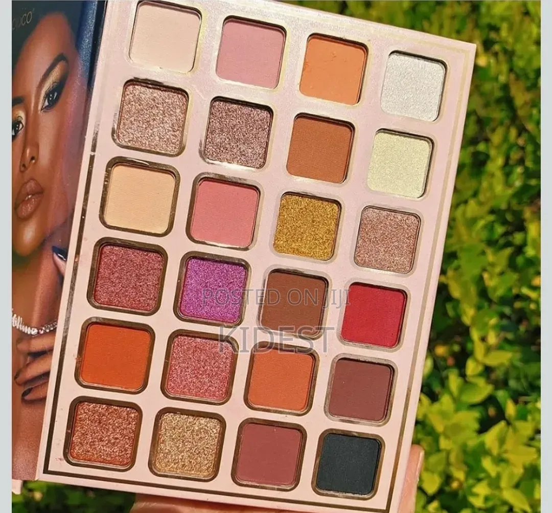 Makeup Book Pallet 5 in 1 Makeup Sets
