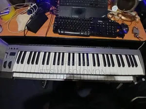 Studio Midi Keyboard