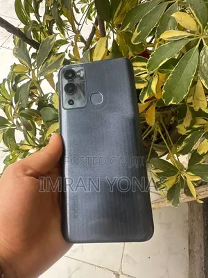 Infinix Hot 12i 64 GB Black