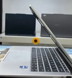 New Laptop HP EliteBook 840 G10 16GB Intel Core i7 SSD 512GB