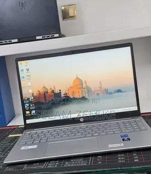 New Laptop HP 16GB Intel Core i7 SSD 1T