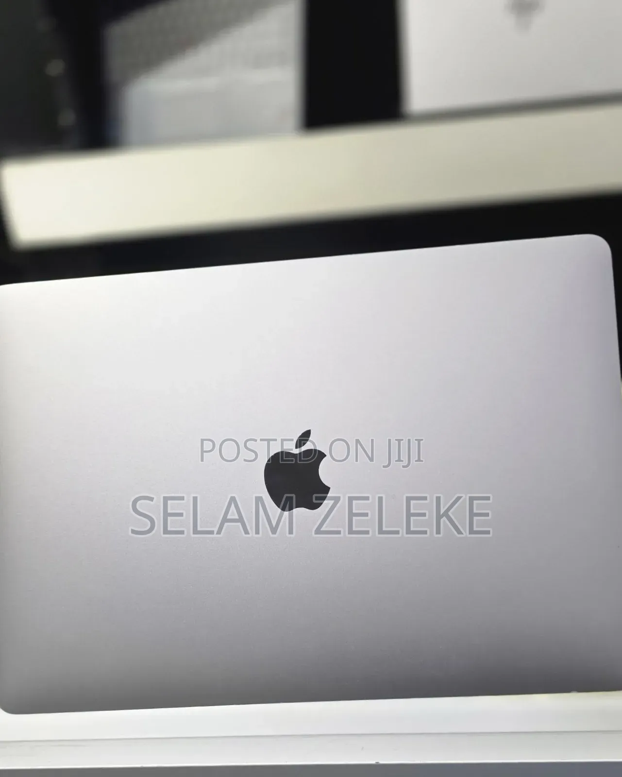 New Laptop Apple MacBook Air 2019 8GB Intel Core i5 SSD 128GB