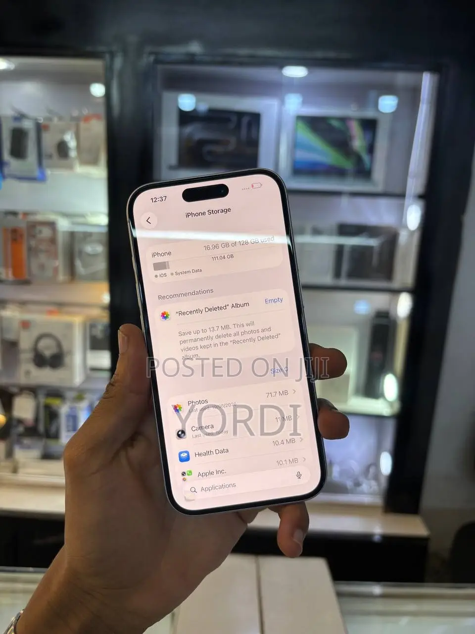 New Apple iPhone 16 128 GB White
