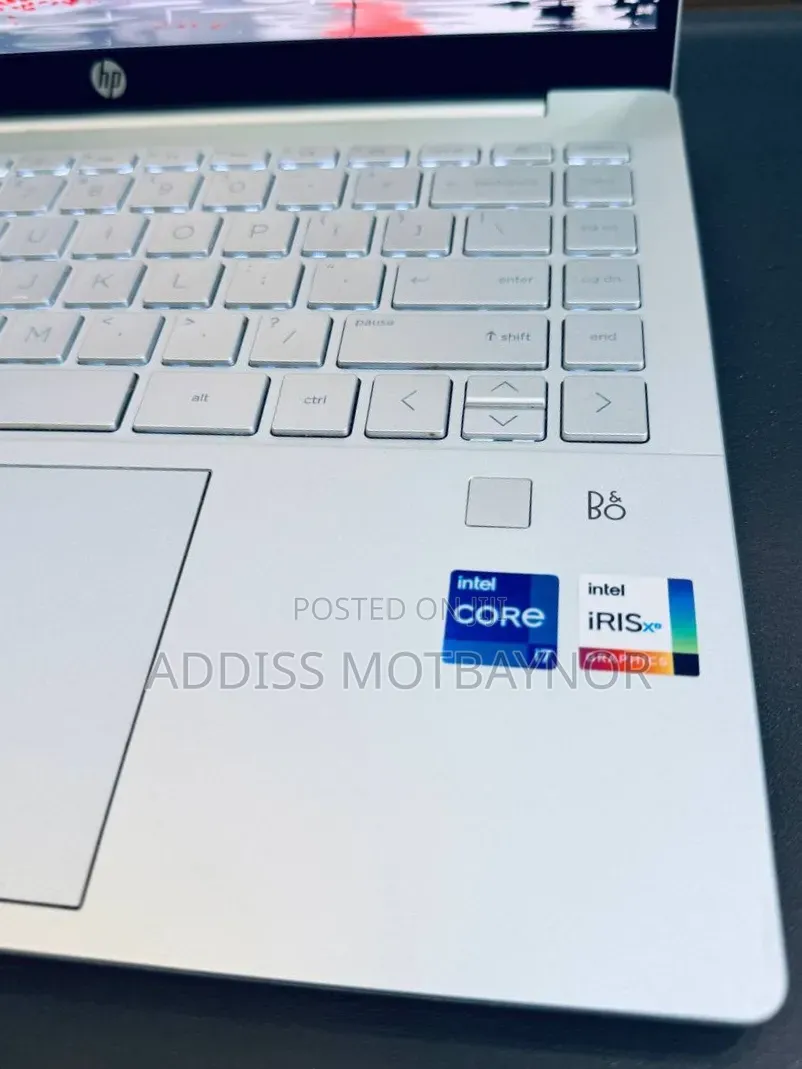 New Laptop HP Pavilion 14 16GB Intel Core i7 SSD 512GB