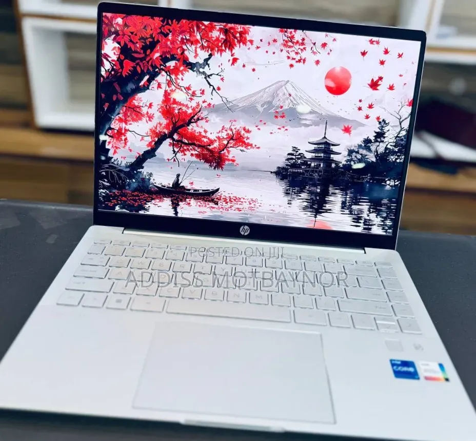 New Laptop HP Pavilion 14 16GB Intel Core i7 SSD 512GB