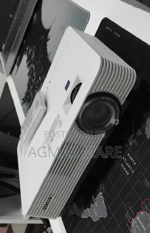 Sony Projector
Model Name VPL-Dx220
Hardware Int