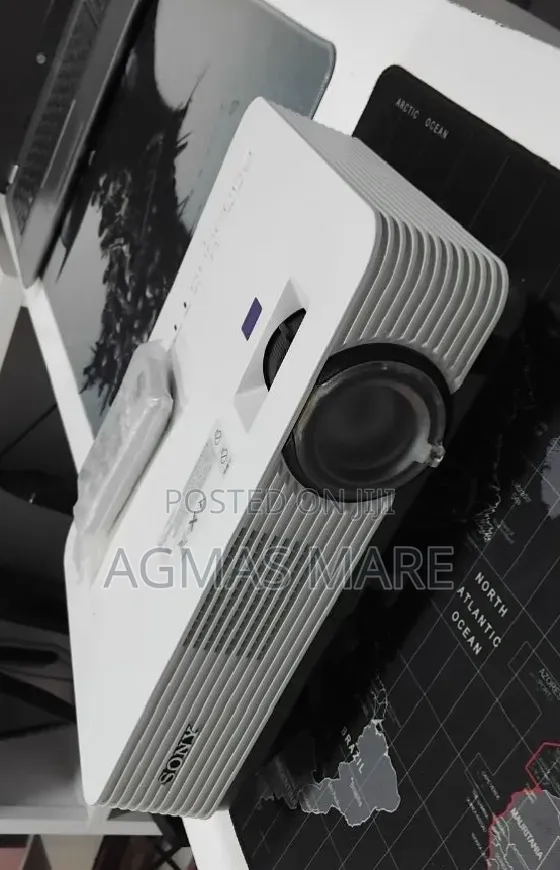 Sony Projector
Model Name VPL-Dx220
Hardware Int