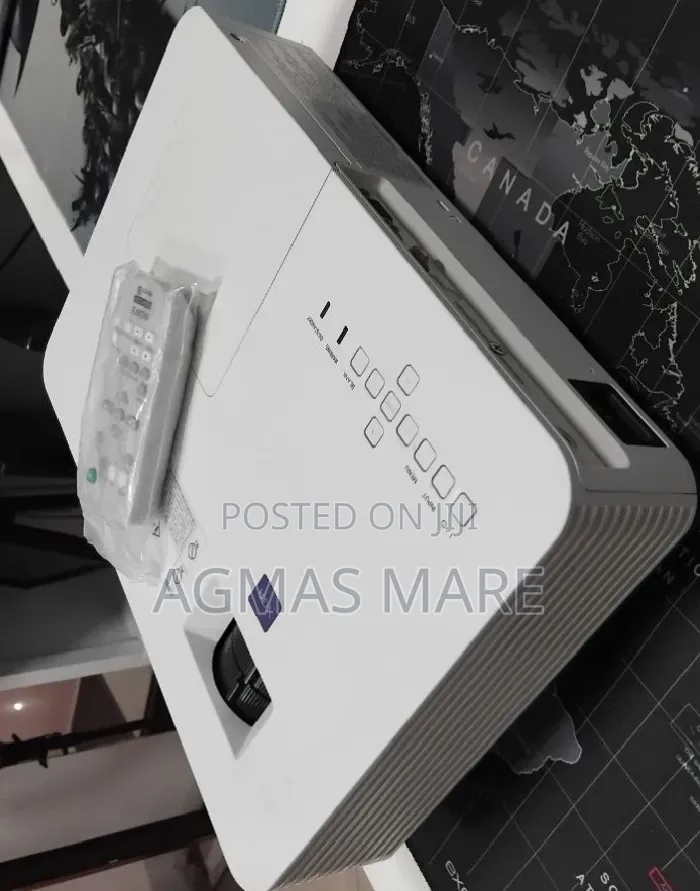 Sony Projector
Model Name VPL-Dx220
Hardware Int