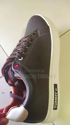 Men's Shoe