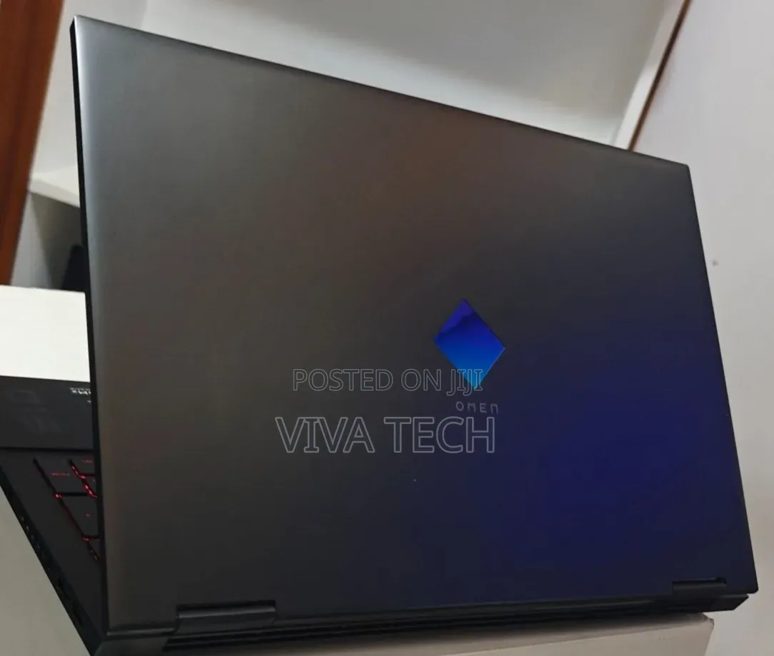 New Laptop HP Omen 15 16GB AMD Ryzen 7 SSD 512GB
