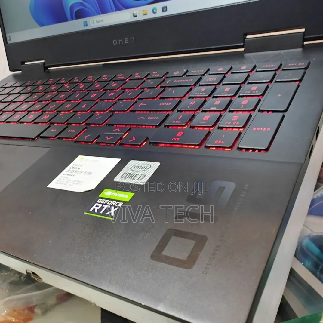 New Laptop HP Omen 15 16GB AMD Ryzen 7 SSD 512GB