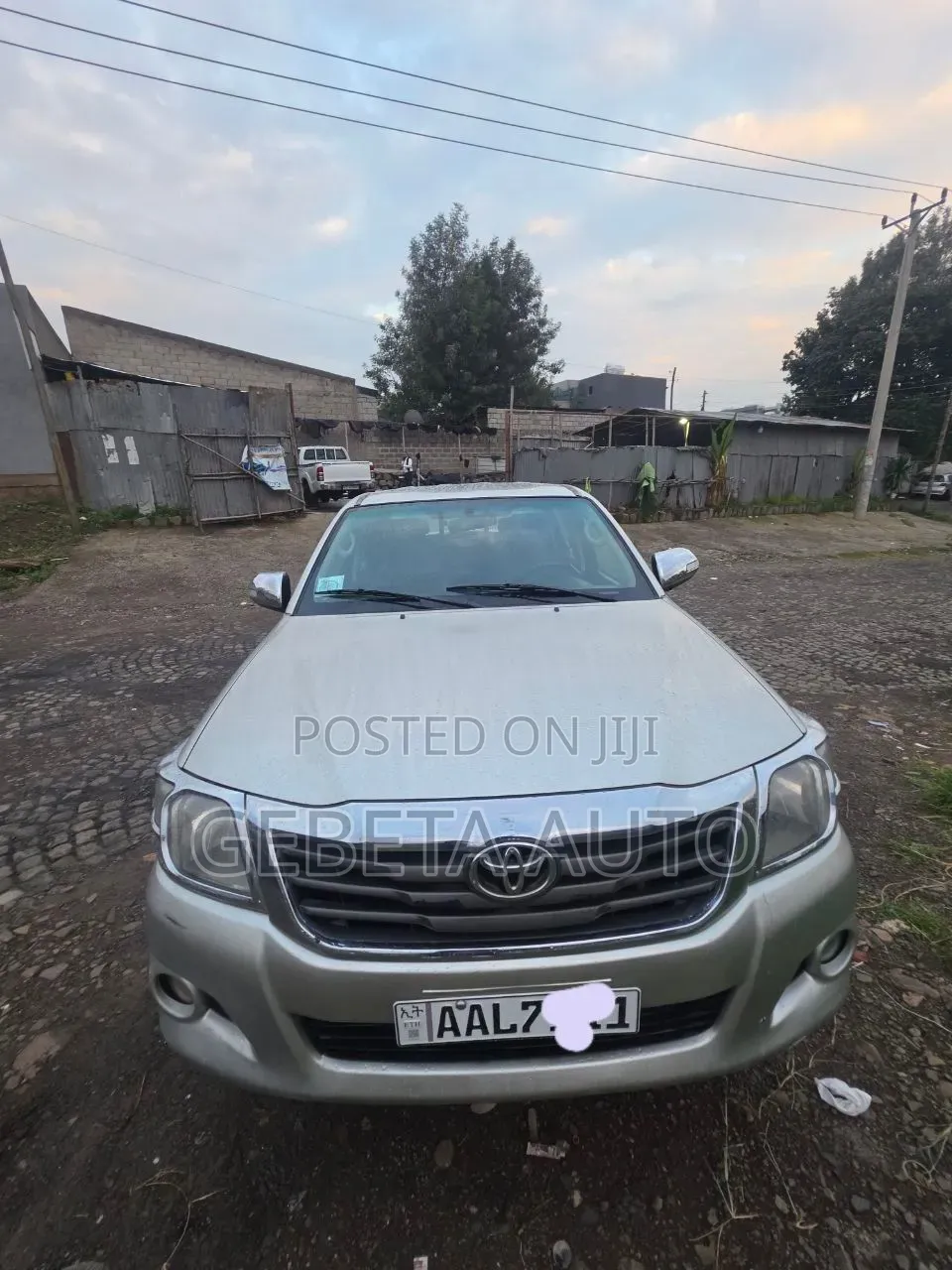 Toyota Hilux 2012 Silver