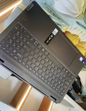New Laptop Lenovo 16GB Intel Core Ultra 7 SSD 1T