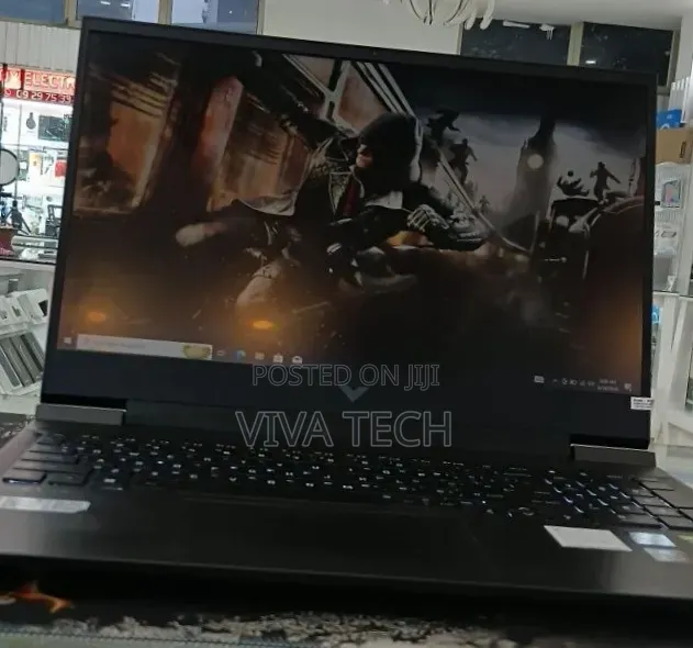 New Laptop HP Victus 16 16GB Intel Core i7 SSD 512GB