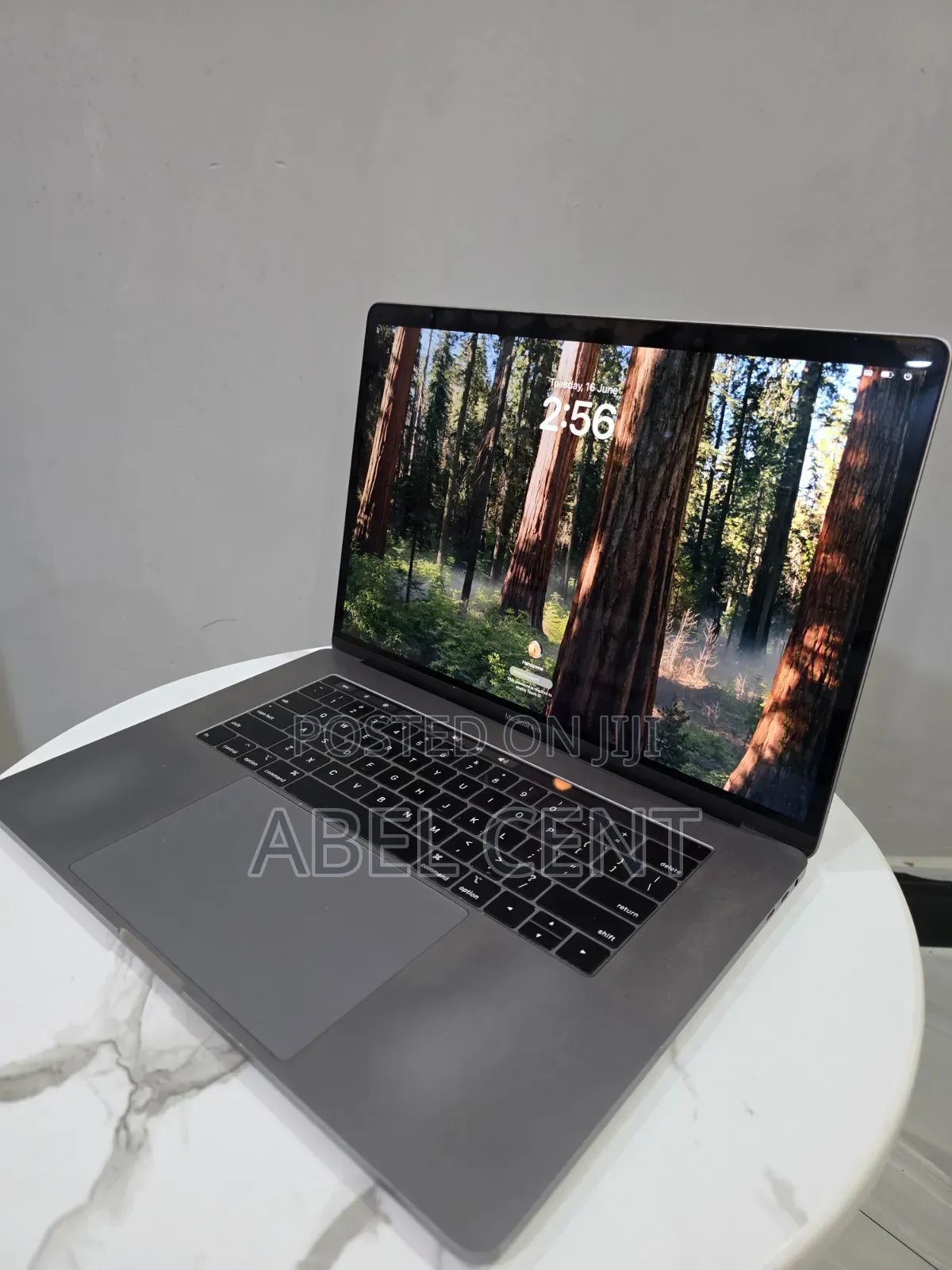 Laptop Apple MacBook Pro 2019 16GB Intel Core i7 SSD 512GB