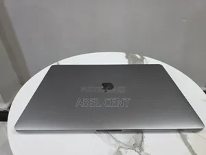 Laptop Apple MacBook Pro 2019 16GB Intel Core i7 SSD 512GB