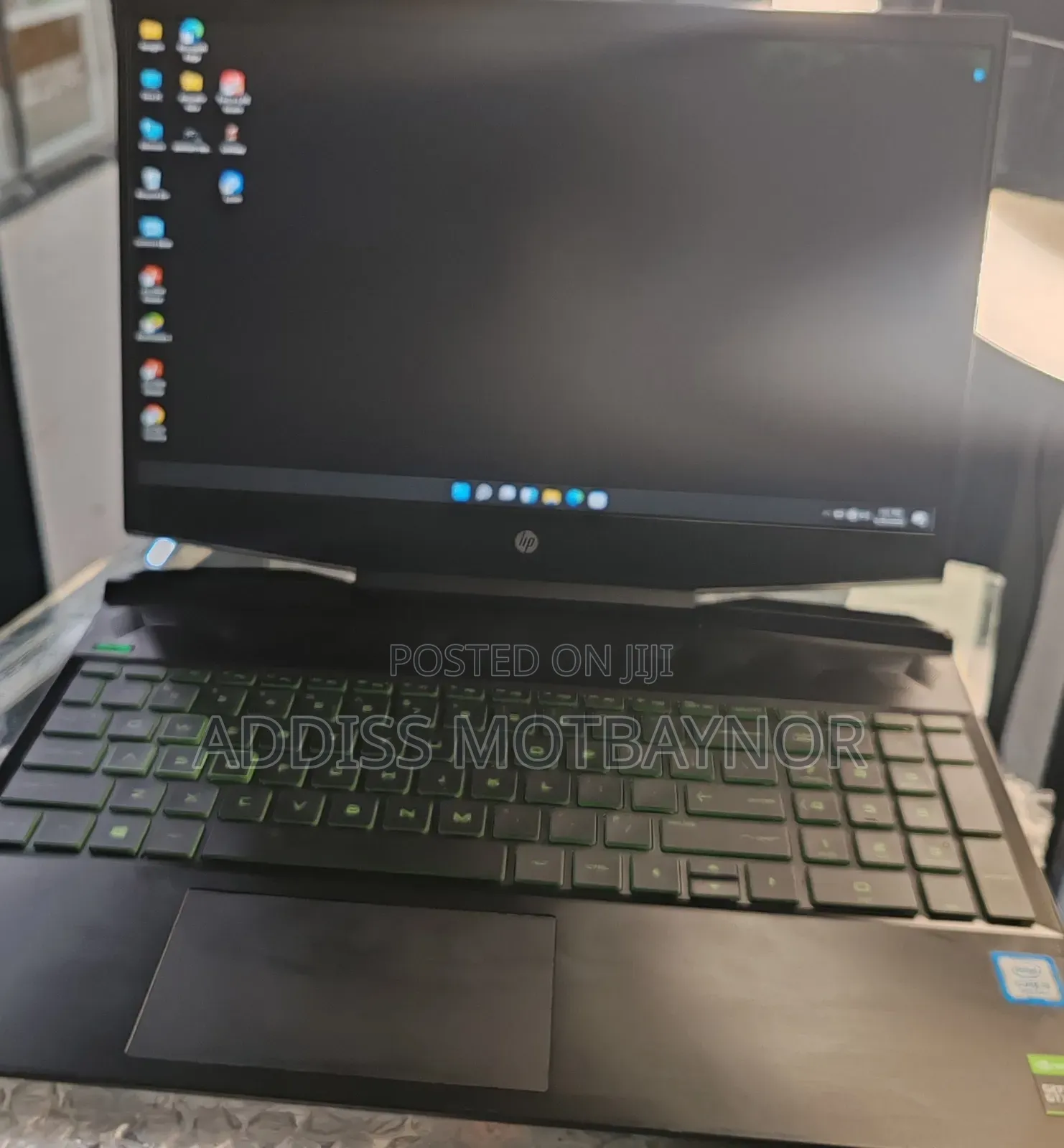 New Laptop HP Pavilion Power 15 8GB Intel Core i5 SSD 512GB